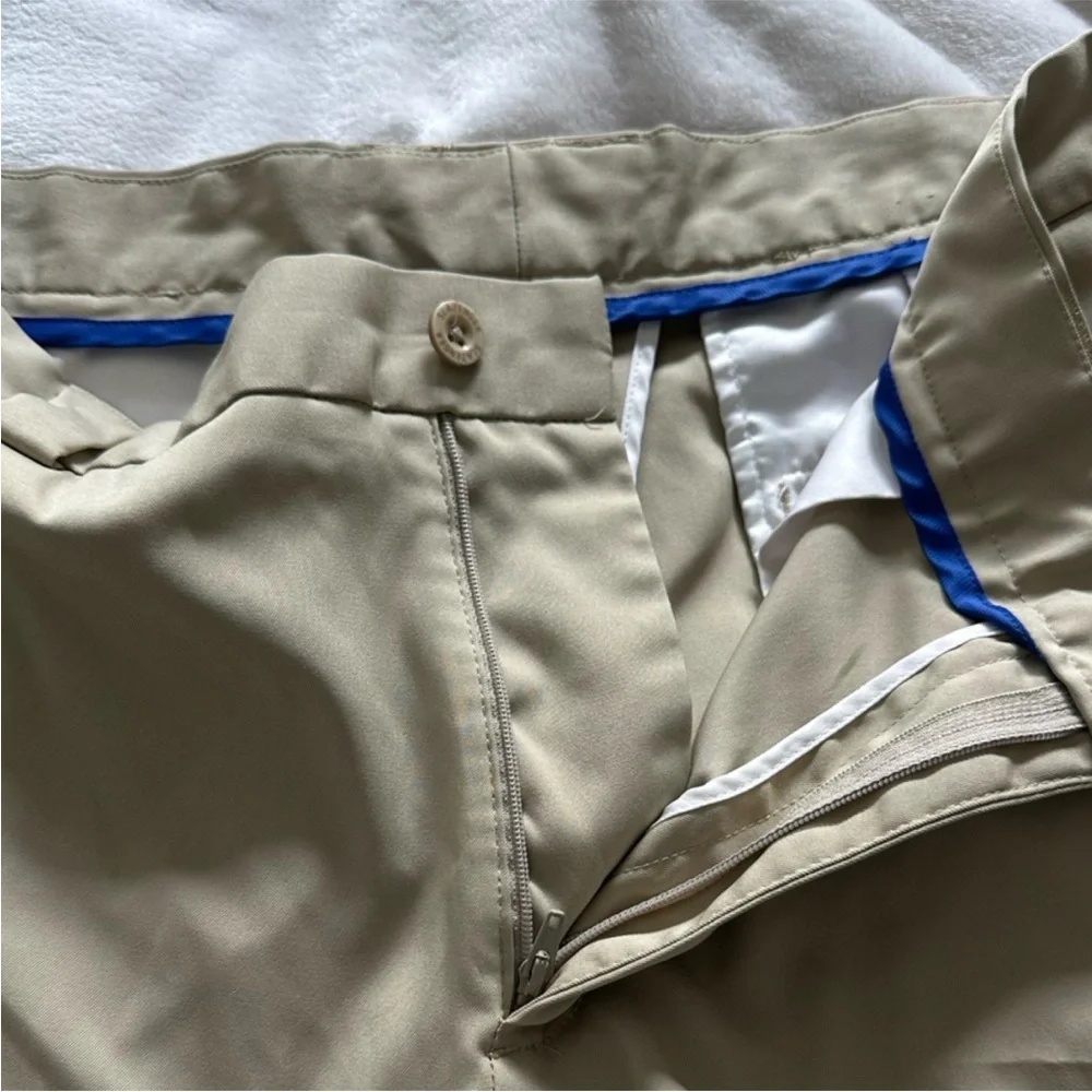 Bundle of 2 - Slazenger Tan Khaki Slazenger Men’s Golf Shorts Size 34